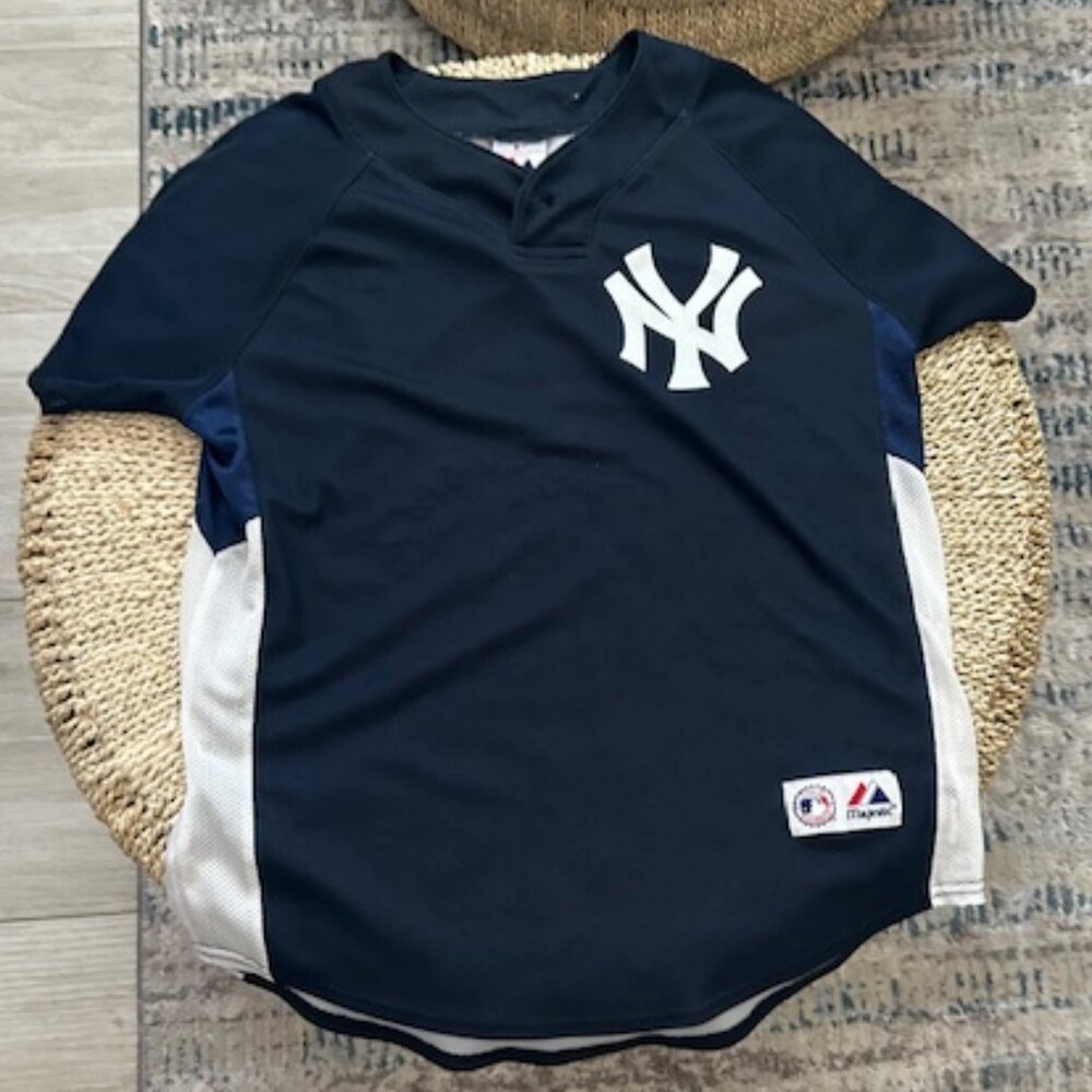 NY Yankees Navy and White Derek Jeter, #2 Baseball Jersey, Youth Large